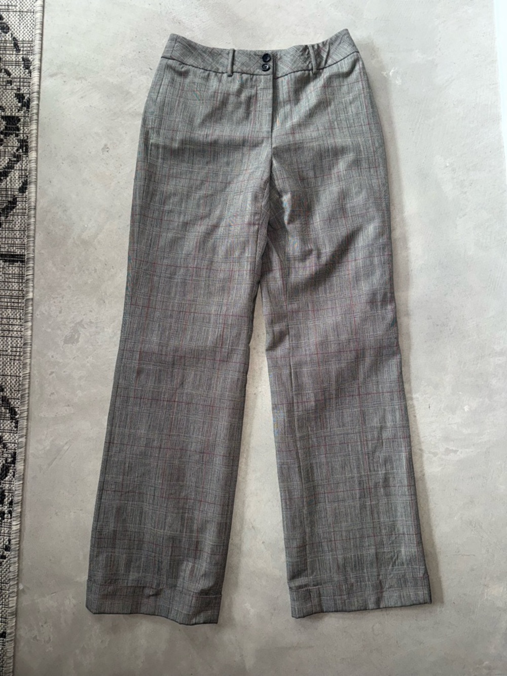 Ann Taylor Gray Plaid Women’s Dress Pants